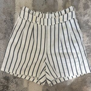 Express Striped Women's Shorts XS NWOT